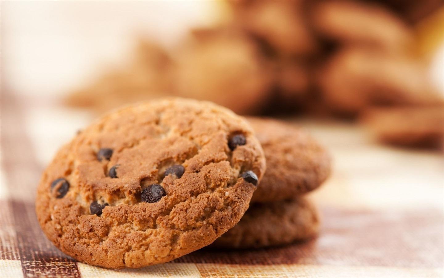 chocolate chips cookie