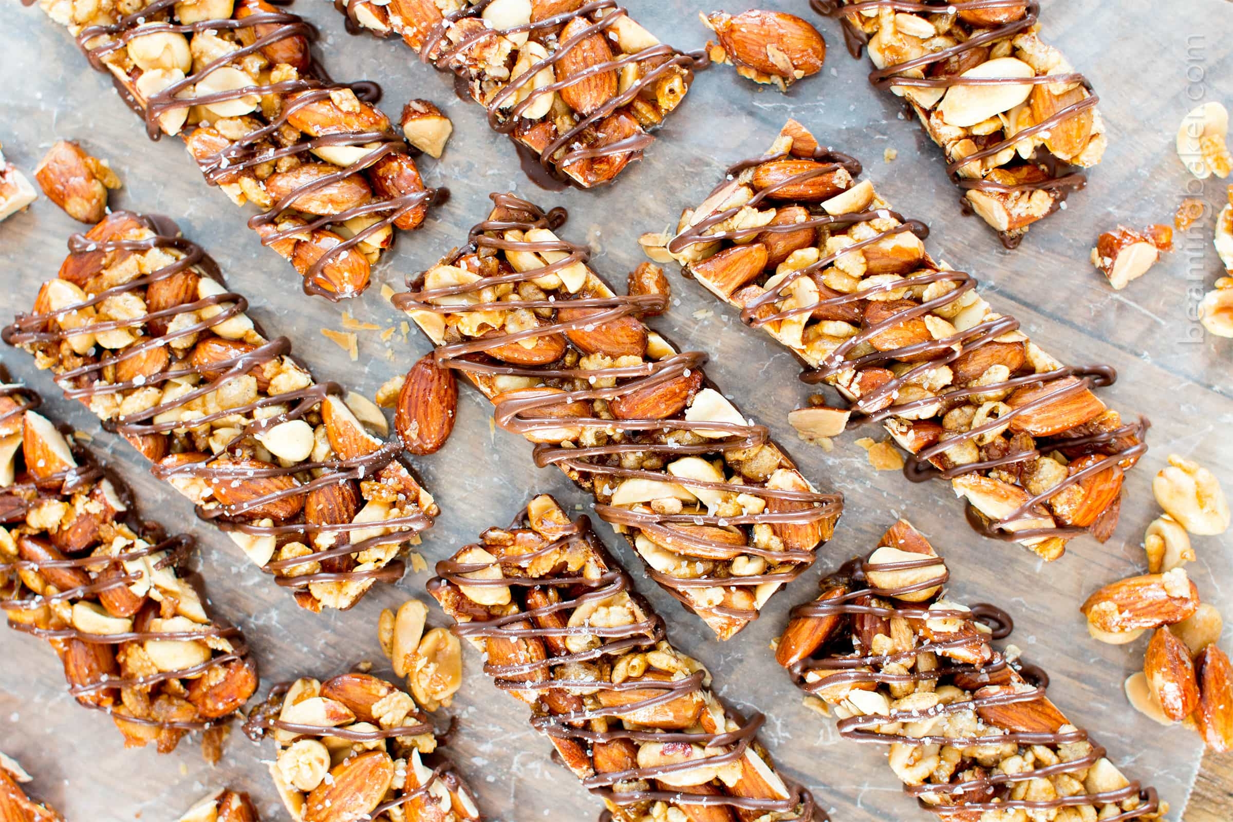 A Nutritious Delight: The Oatmeal Breakfast Bar Vs. The Cereal Bar What Is Oatmeal Breakfast Bar ? What Is Cereal Bar ? 