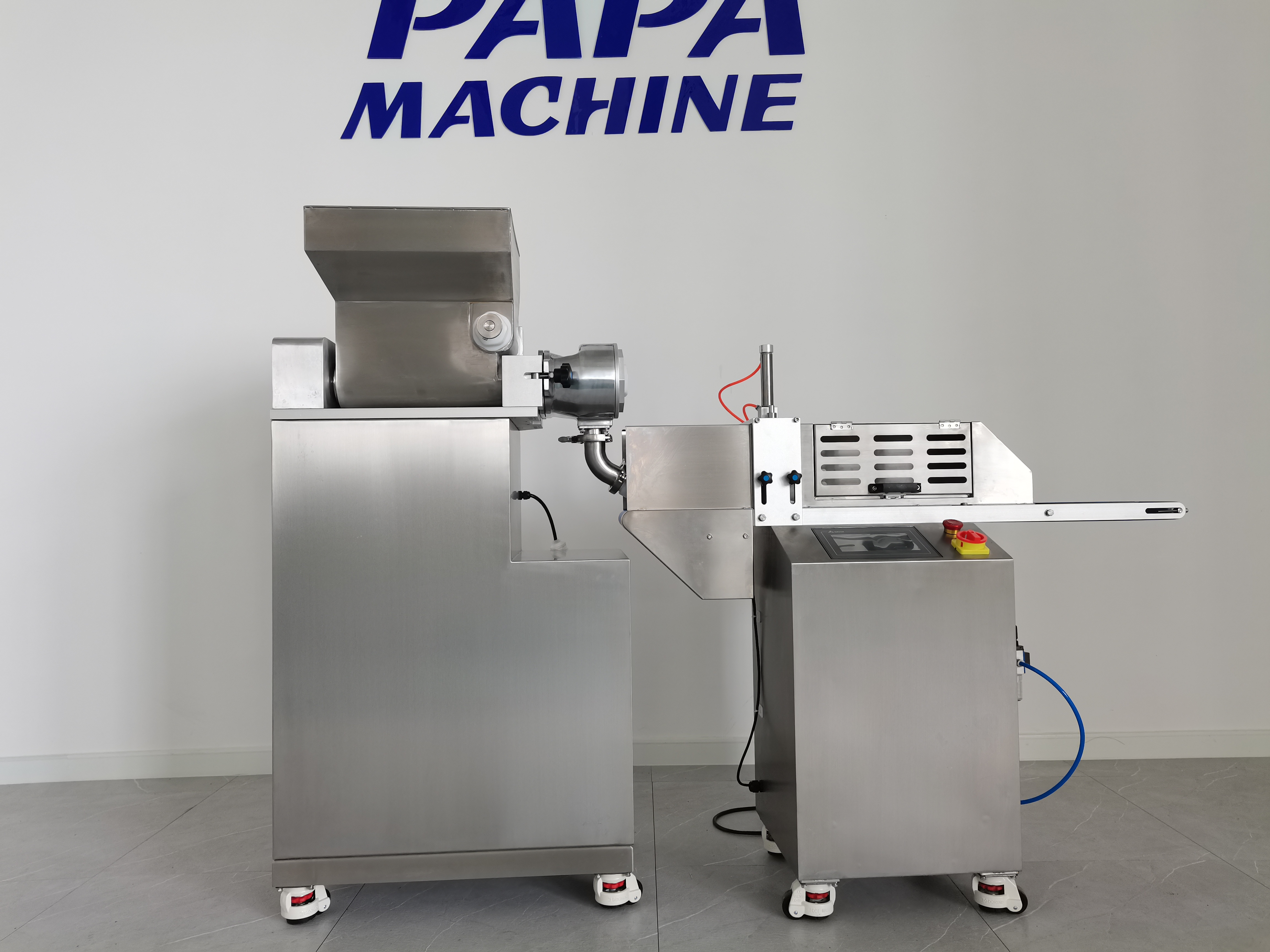 Small Date Bar Extruder and Cutting Machine Small P307 Fruit Energy Bar Making Cutting Machine Automatic Energy Bar Extruder